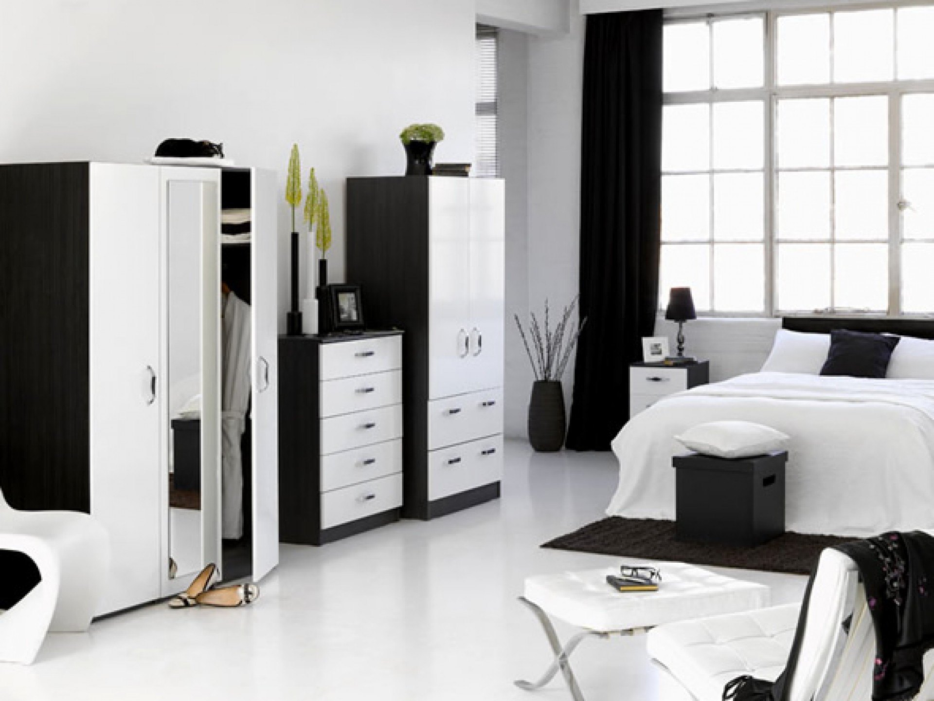 Black and White Bedroom Design Suggestions Interior Design Inspirations Black and White Bedroom Design Suggestions Interior Design Inspirations