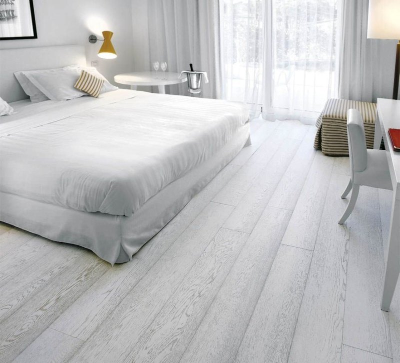 gray hardwood floor for bedroom design