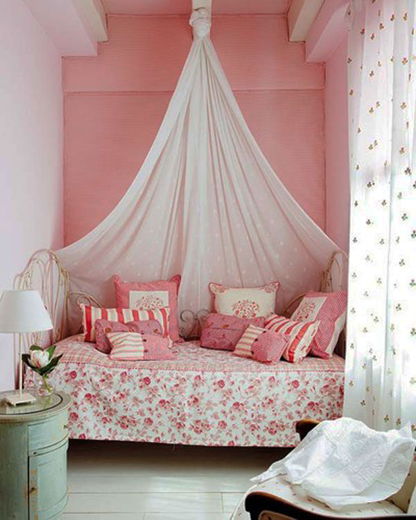 40 Small Bedroom Ideas to Make Your Home Look Bigger - Interior Design ...
