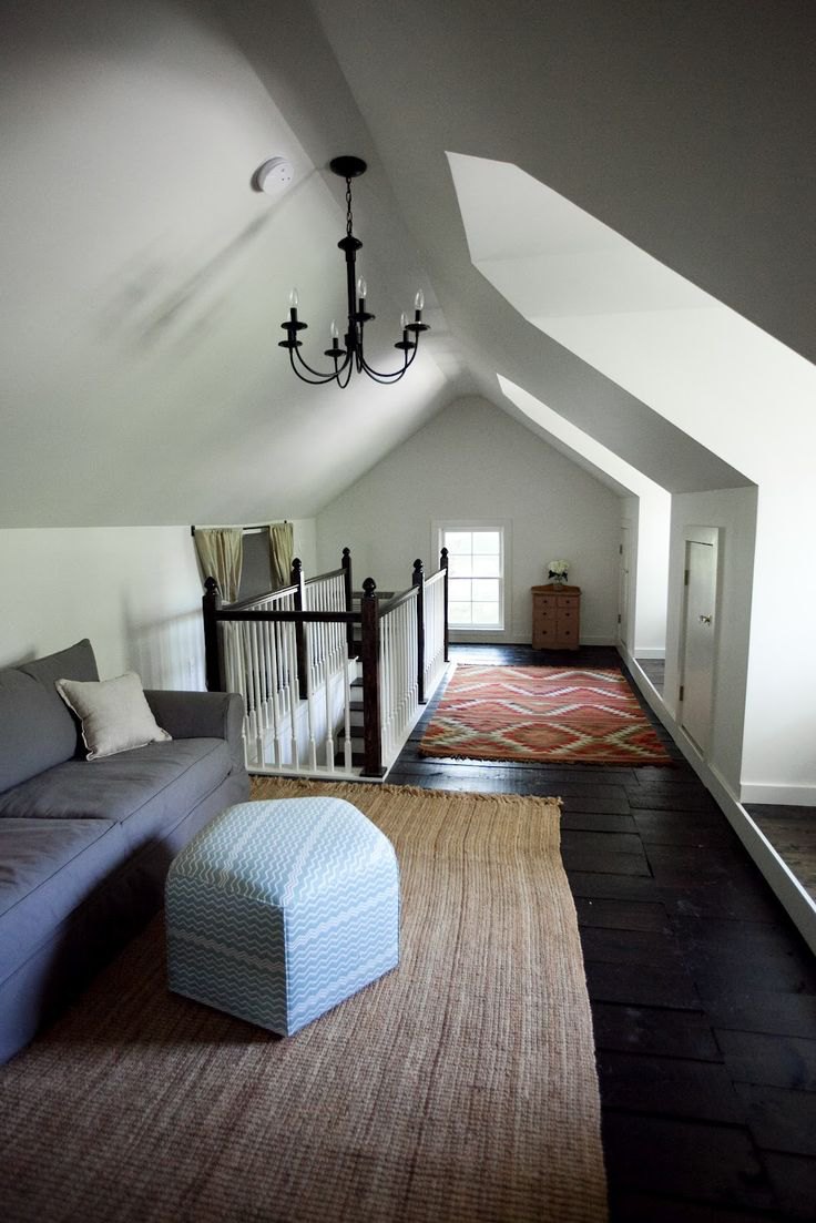 Daybed Attic Bedroom