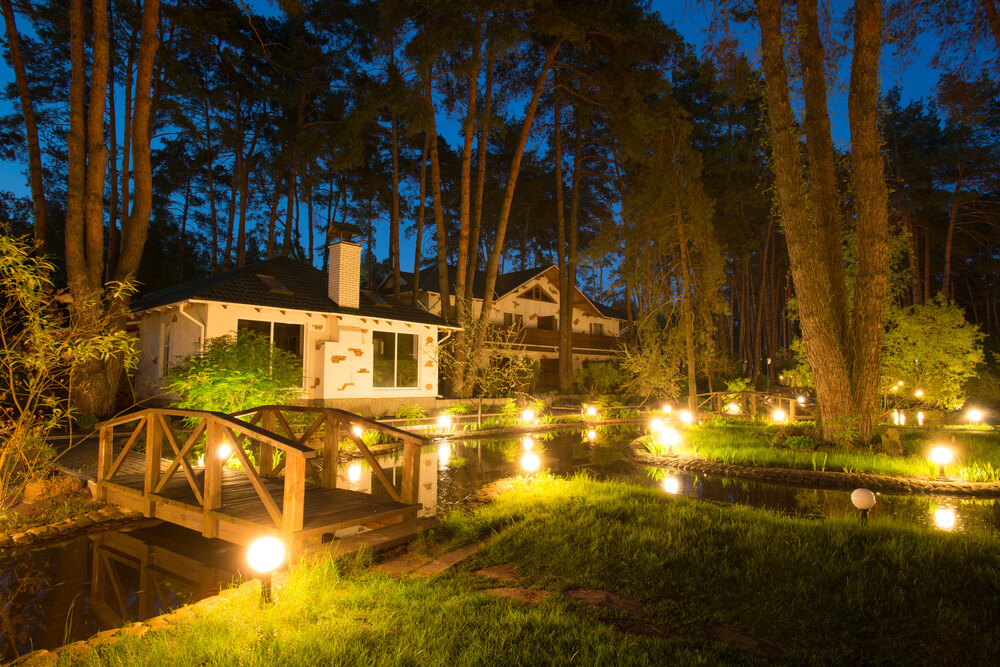 Best Garden Lighting Ideas, Tips and Tricks - Interior Design Inspirations