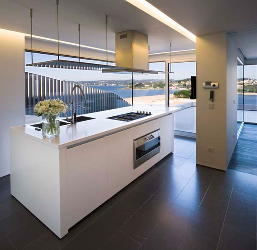 Concept of the Ideal Kitchen Decorating for Minimalist House - Interior