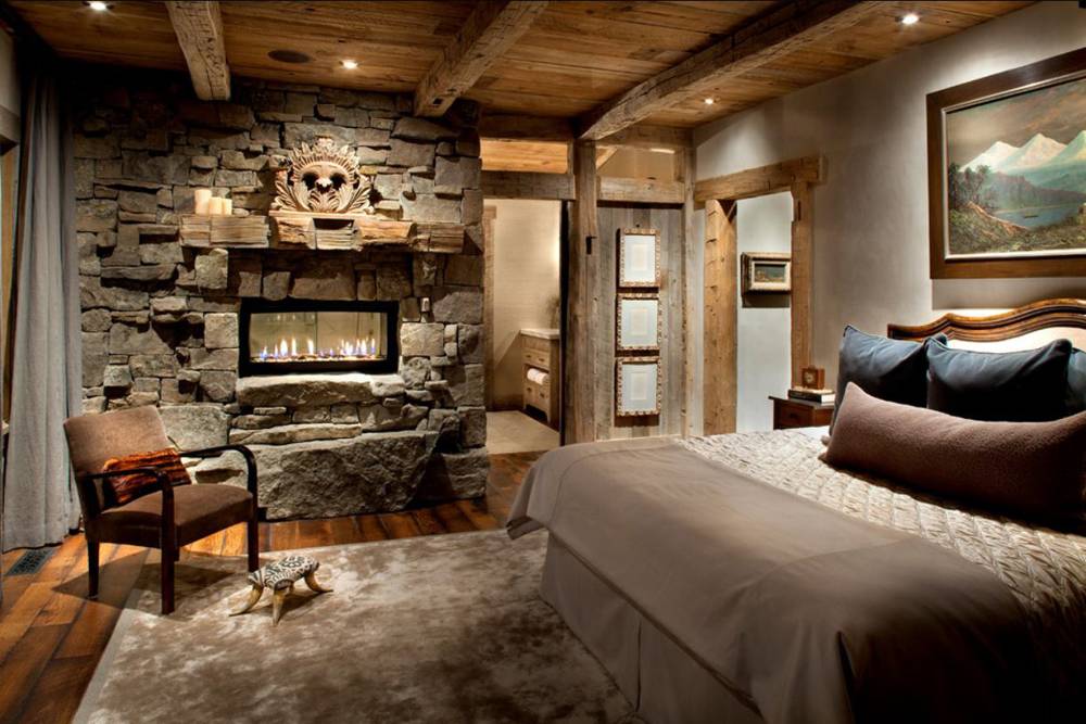 Rustic Wall Decorating Ideas For Bedroom