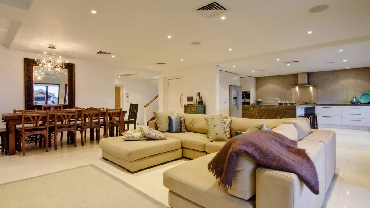 17 Perfect And Luxury Living Room Interiors Interior Design