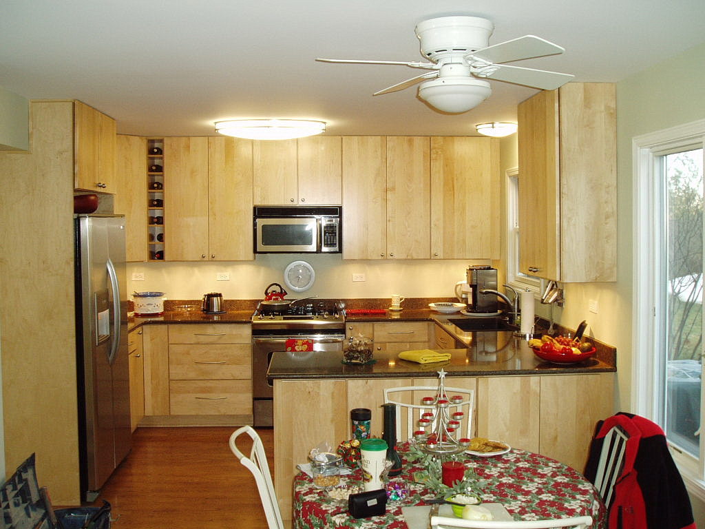 small kitchen dining room design ideas