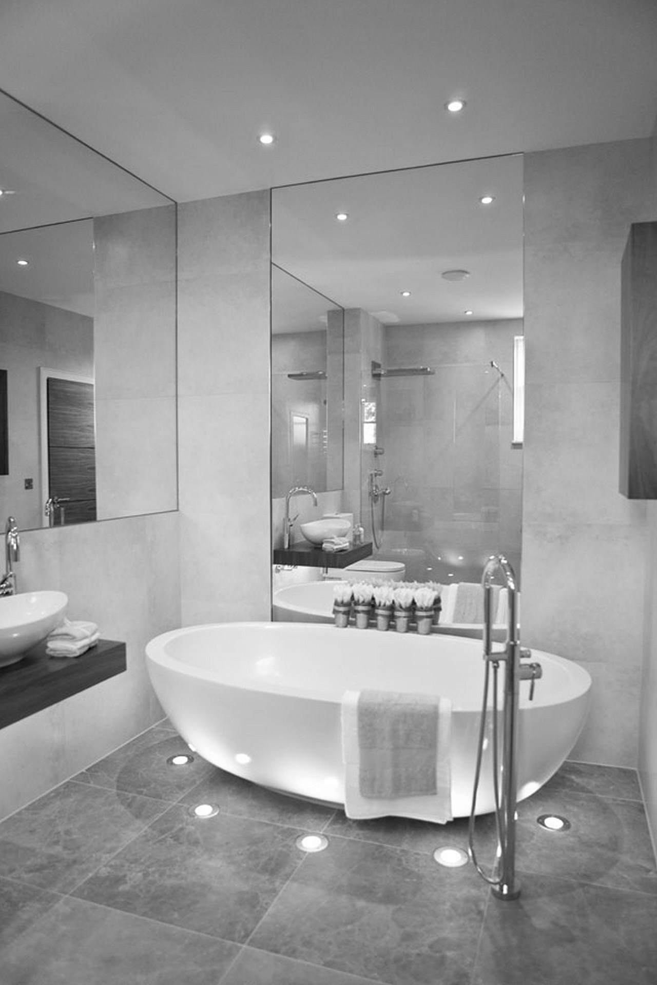 Small Bathtubs: Ideas and Options