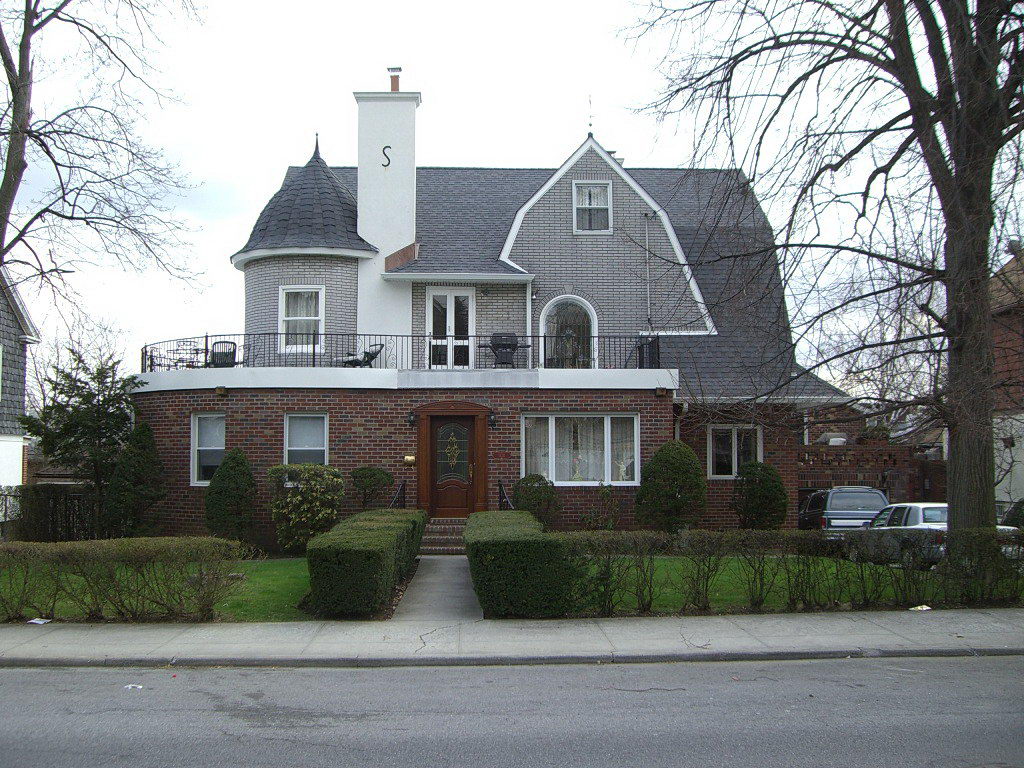 A Century-Old Brooklyn Home Remodel
