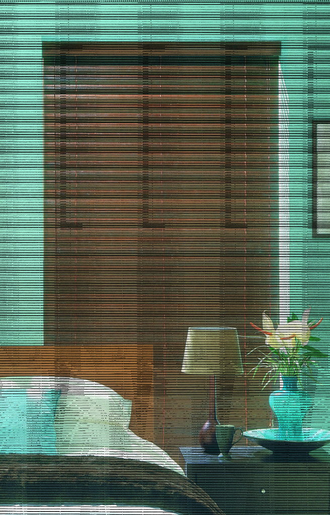 Wood Venetian blinds