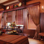 Wood Venetian blinds