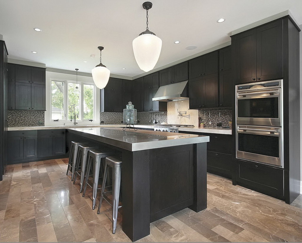 kitchen backsplash pictures with oak cabinets