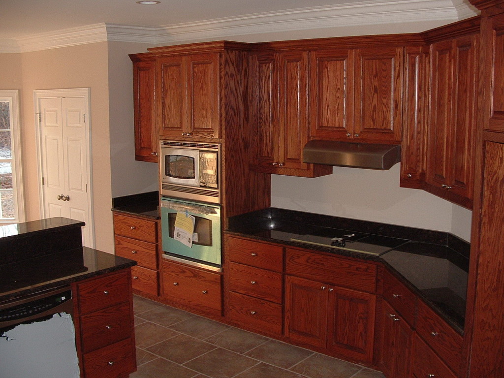 pictures of kitchens with dark cabinets