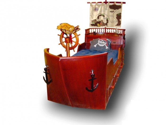 Attractive Pirate Ship Bed