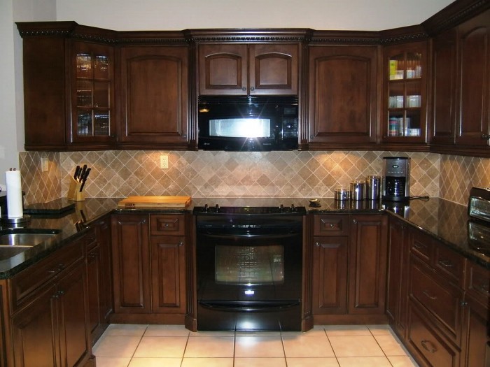 Brown Espresso Kitchen Cabinets with Brown Backsplash Brown Espresso Kitchen Cabinets with Brown Backsplash