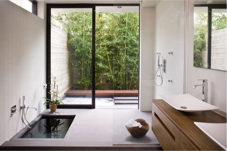 Japanese Soaking Tub and Shower with View of Bamboo | Gardenista