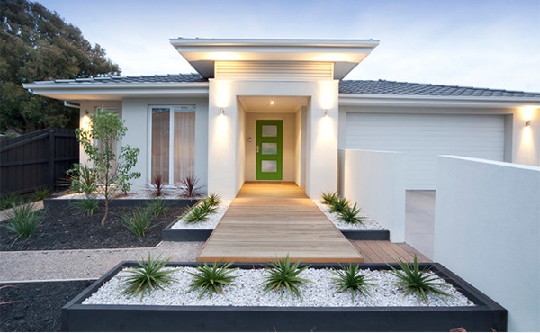Smal Modern Front Yard Smal Modern Front Yard
