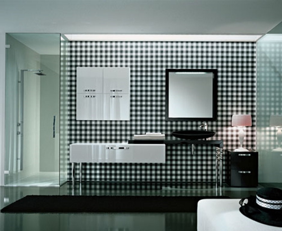 Vibrant Art Deco Bathroom Vibrant Art Deco Bathroom