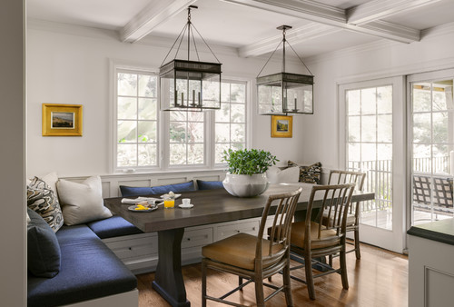 Traditional Dining Room