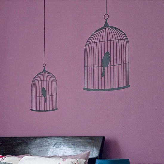 Are you like animals? Are you like a parrot? In this case this bedroom wall sticker is for you.