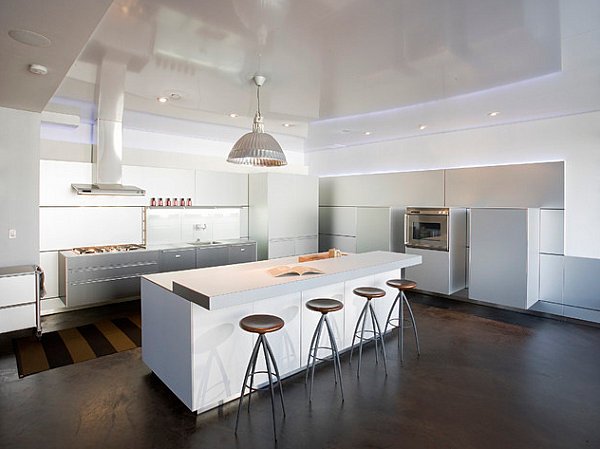 Sleek contemporary kitchen bar Sleek contemporary kitchen bar