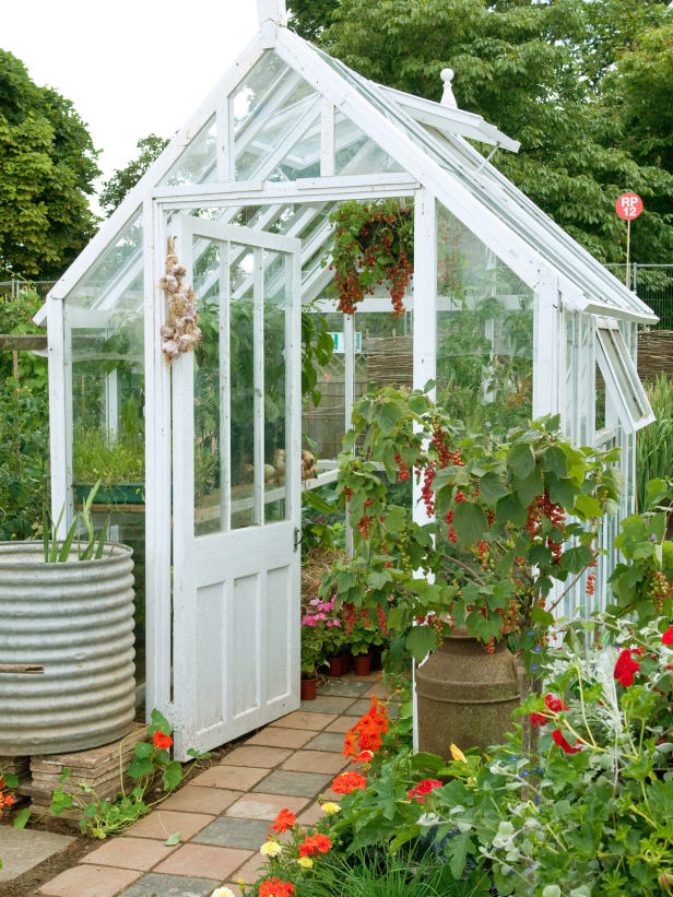 Simple Landscaping Backyard Ideas And Small Simple Landscaping Backyard Ideas And Small