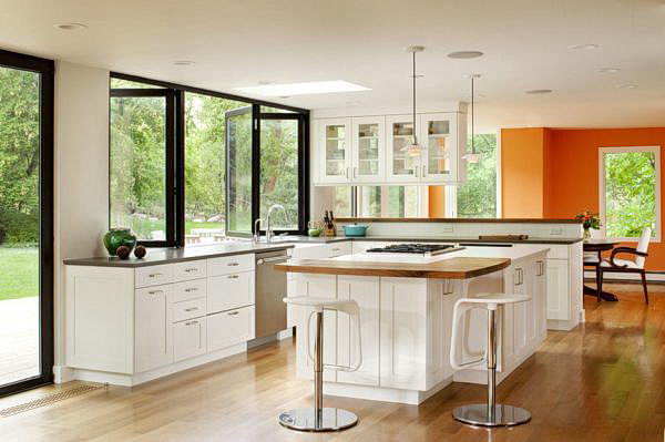 Great fullsize kitchen window