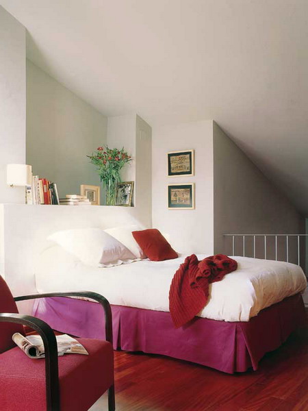red attic bedroom designs