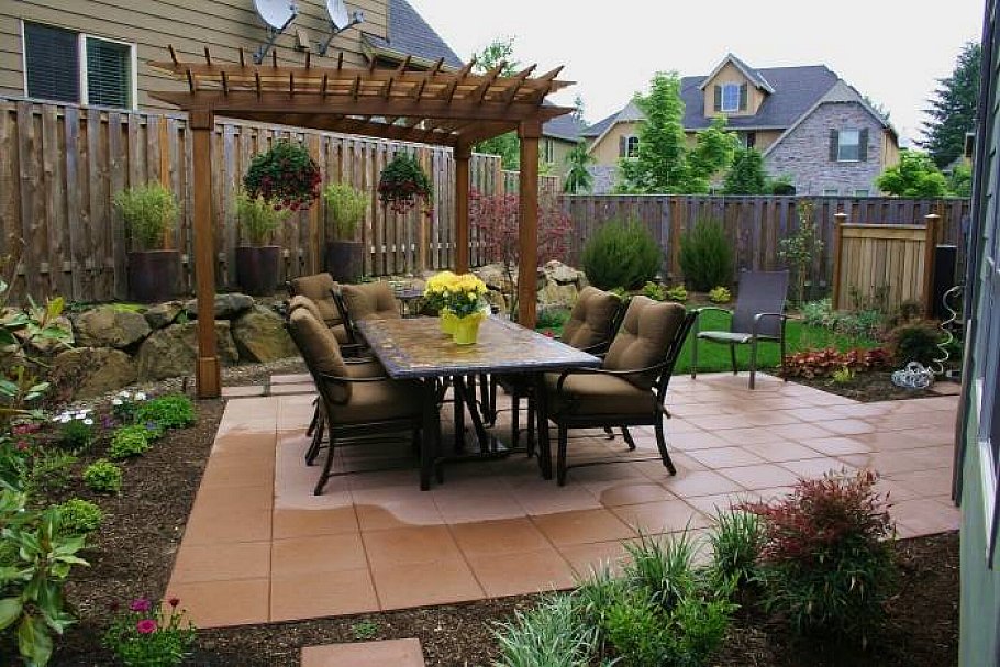 cheap backyard landscaping ideas pictures