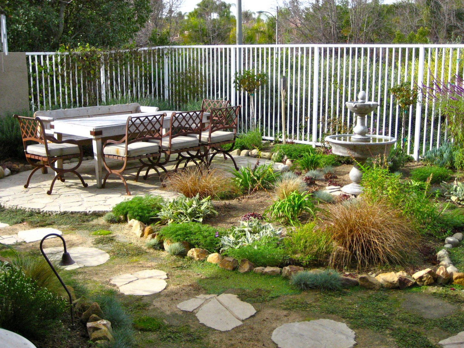 backyard designs for small areas