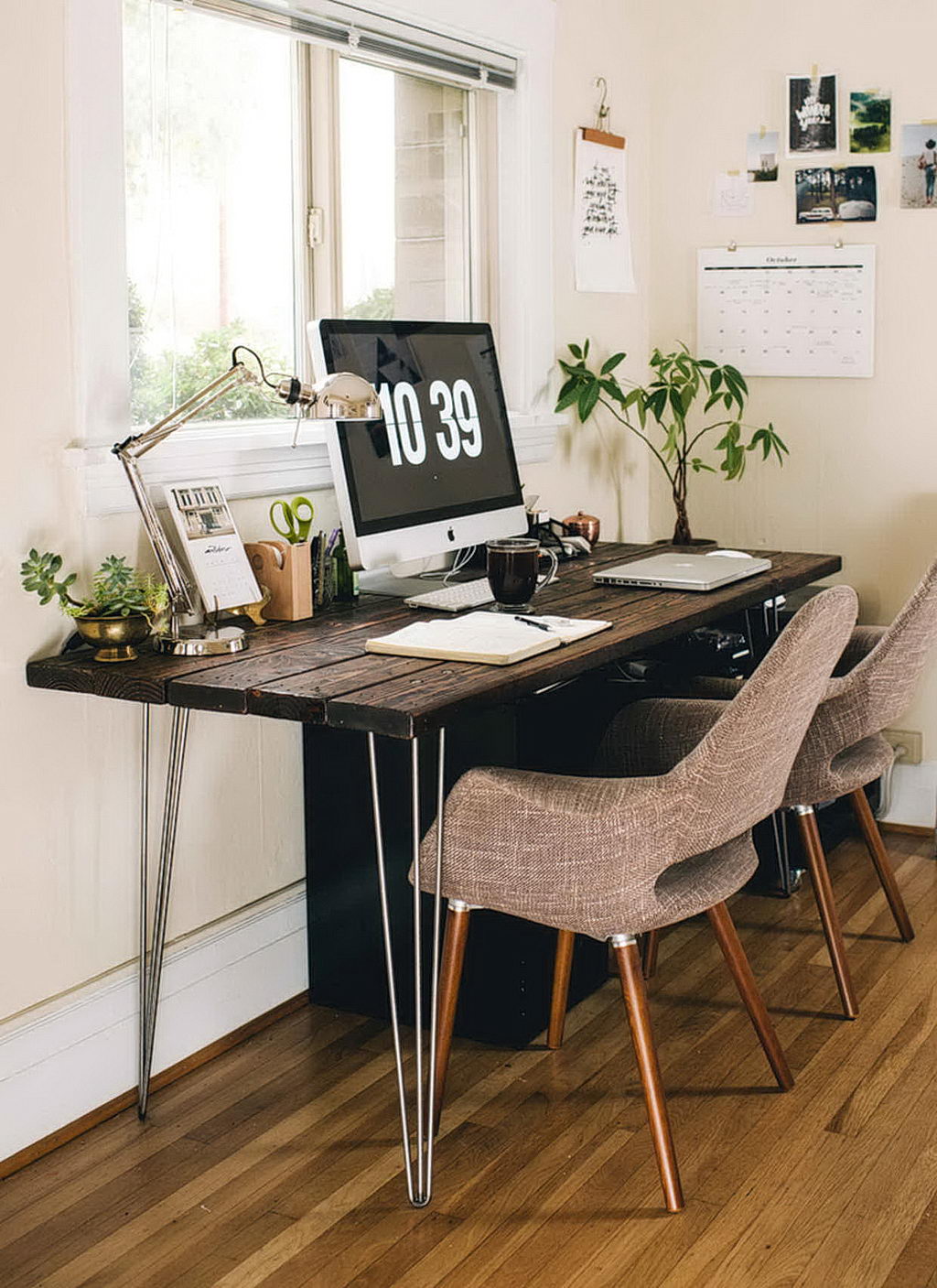 Wood and Apple in your home office