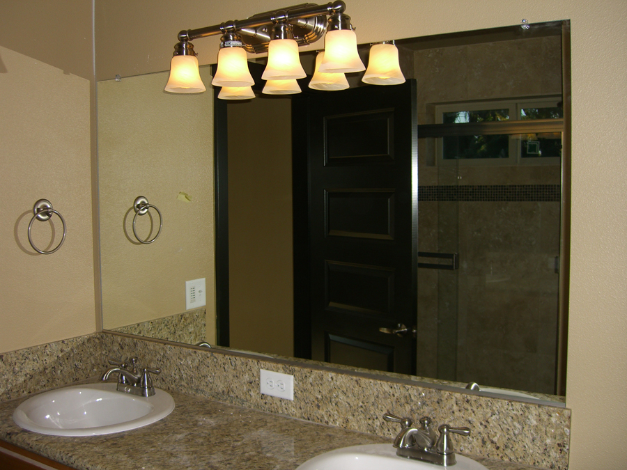 MIRROR TO UNDERSIDE OF LIGHTS