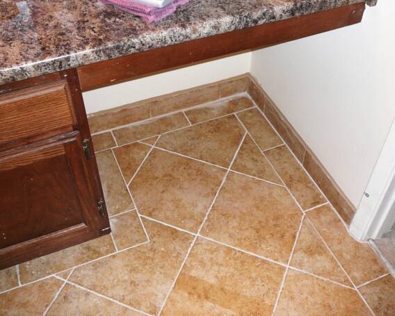 tiles and bathroom floor molding
