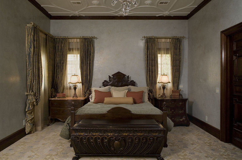ceiling molding designs Bedroom Traditional with bedside table carpet pattern