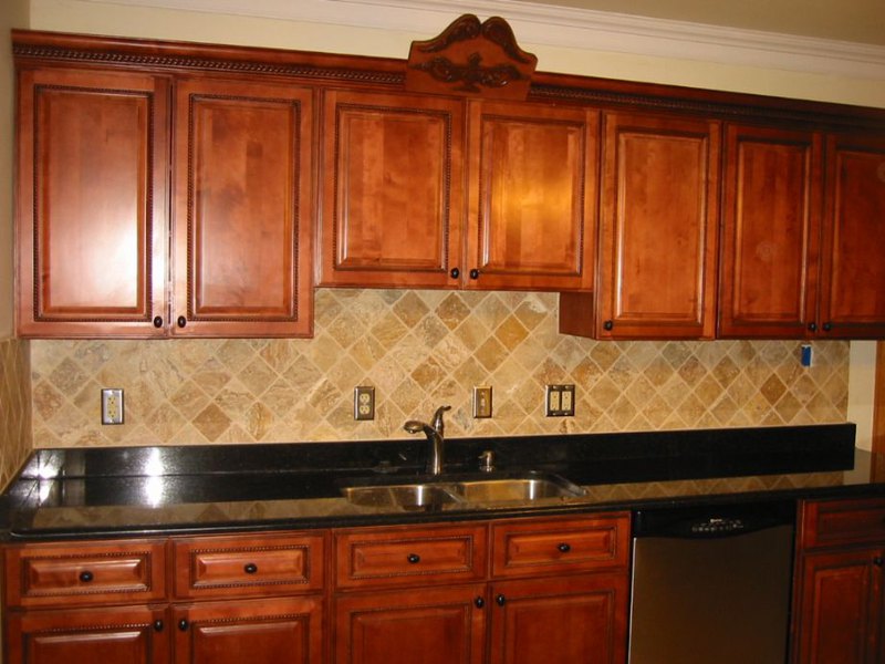 how to install crown molding on kitchen cabinets