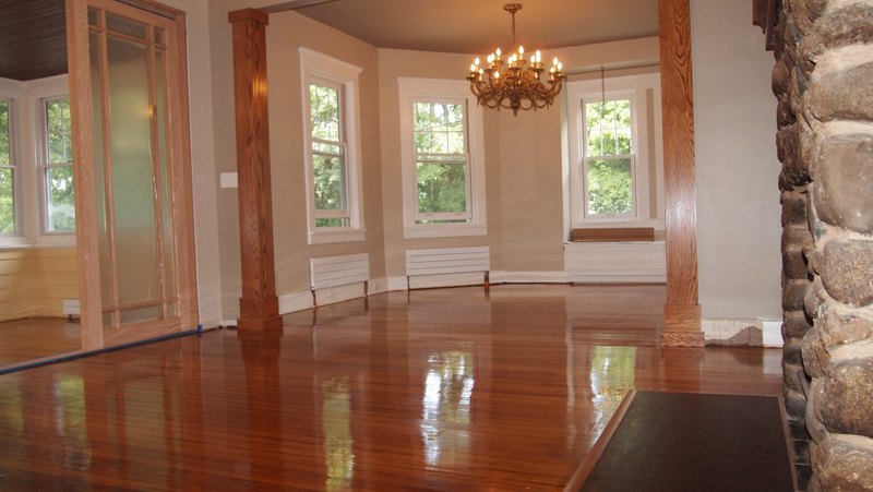 Laminate Hardwood Flooring.