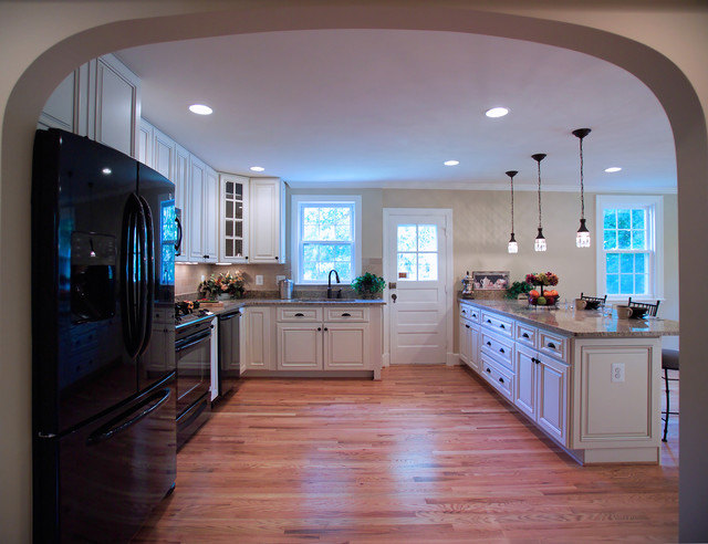 molding appliances lighting