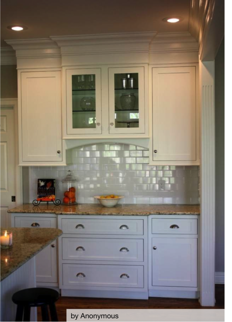 crown molding kitchen