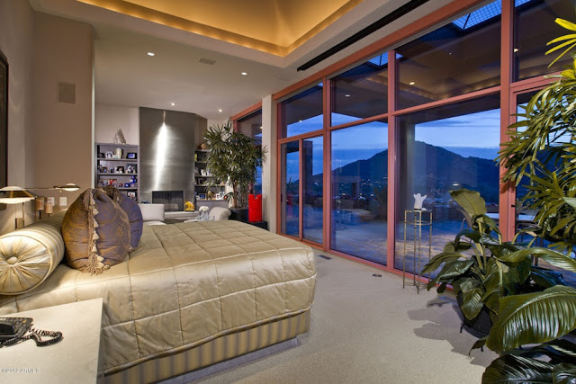 Bedroom with the desert views