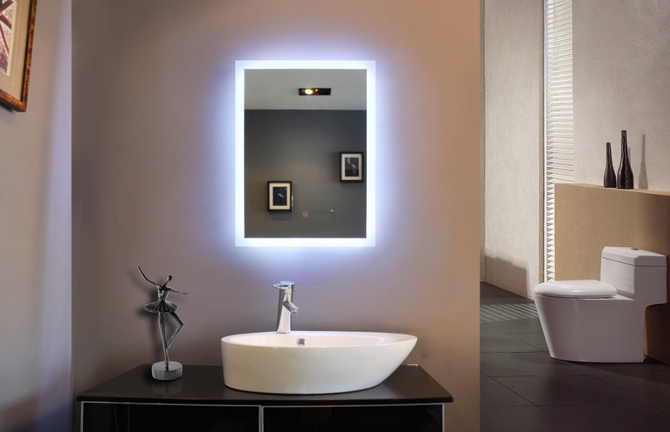 B Q Illuminated Bathroom Mirrors, Illuminated Bathroom Mirrors B Q
