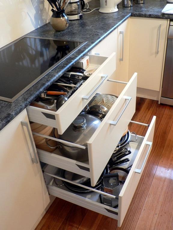 Make Life Easier: 7 Kitchen Cabinet Drawers That Will Do ...