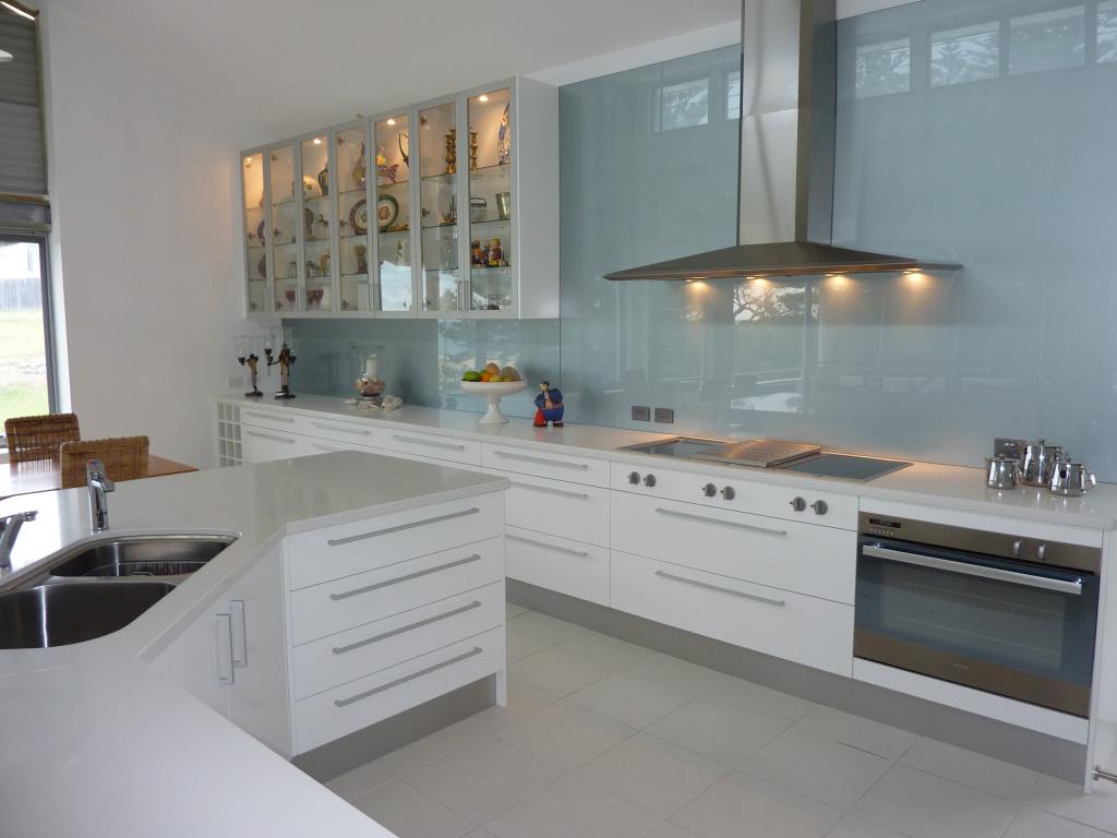 small kitchen design ideas