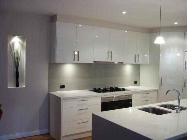 small space kitchen design ideas