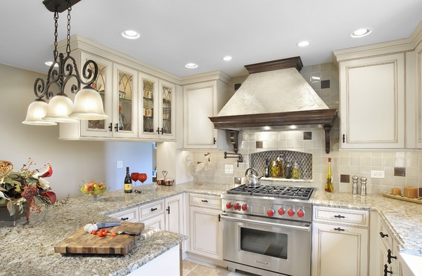Modern Kitchen Design Ideas Santa, Santa Cecilia Granite Countertops With White Cabinets