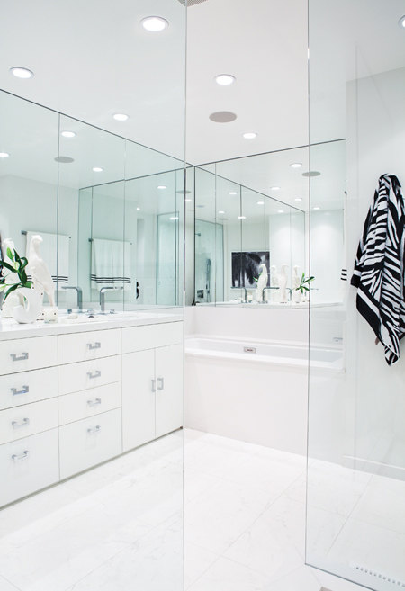 Sparkling White Bathroom