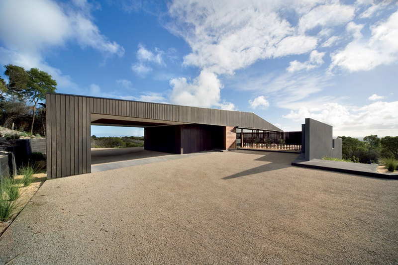 Unique Cape Schanck House by Jackson Clements Burrows