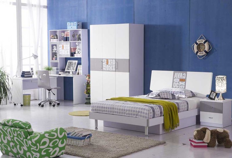 Excellent Colorful Decorating Kids Bedroom Design With Modern Aquamarine Wall Color Kids Furniture Also Minimalist Desk Kids Model And White Ceramics Design In Smooth Fur Rug Kids Bedroom Ideas