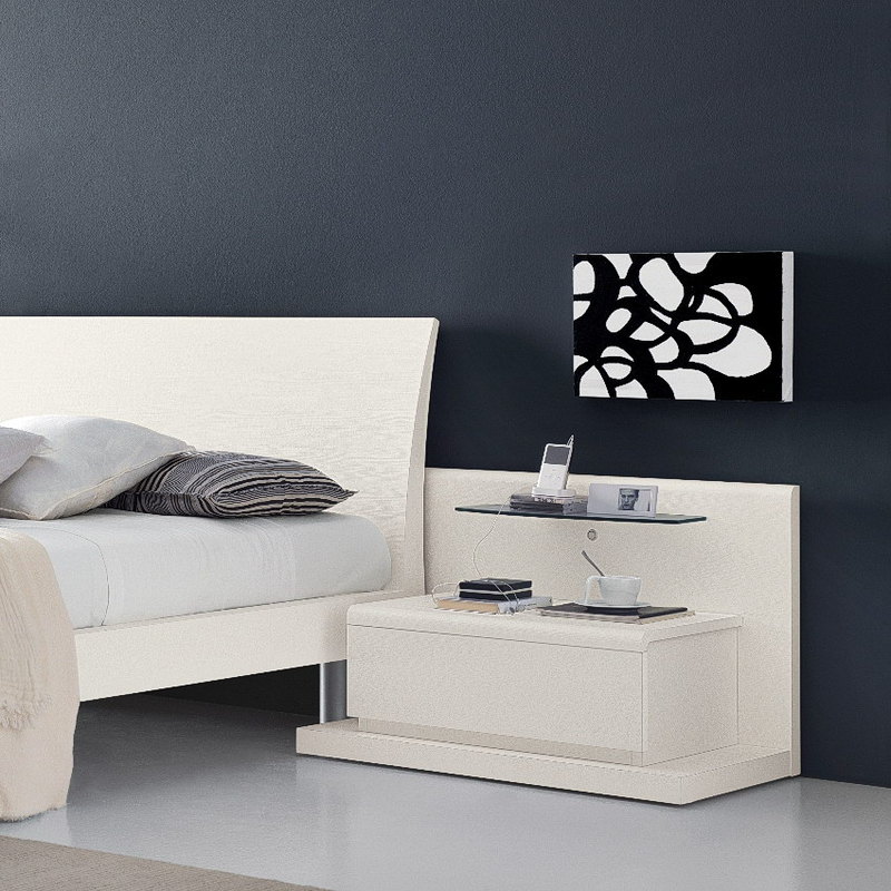 modern bedside tables