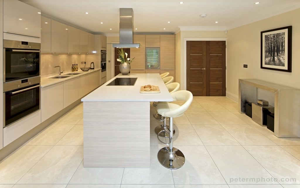 glazed porcelain high gloss kitchen tile