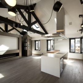 Luxury attic apartment in Paris from the MYSPACEPLANNER bureau 1