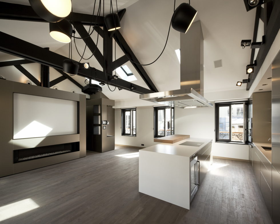 Luxury Attic Apartment in Paris As Example Of Amazing Design