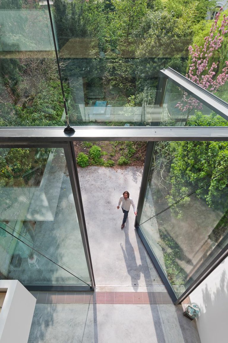 These Are The Largest Incredible Glass Pivoting Doors In The World Interior Design Inspirations